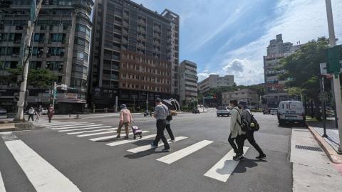 113年交通安全月「路口安全」徵文比賽【第三名】:路口的危險與轉變：從驚險到安全